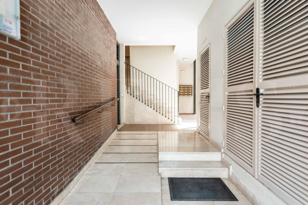 Inviting Apartment In The Heart Of Malaga By Rems Exterior photo